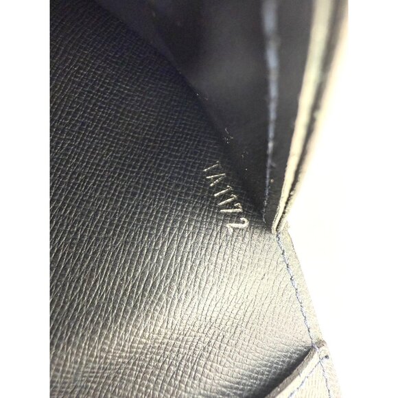 LOUIS VUITTON Taiga Brazza Long Bifold Dark Blue Leather Wallet - Picture 4 of 9